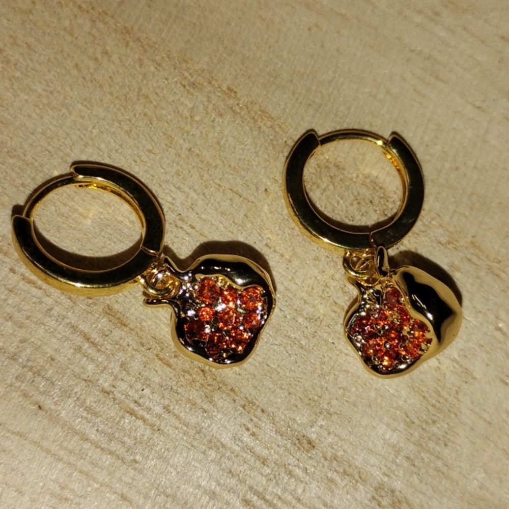 18 K Gold Plated Pomegranate Earrings - Picture 4 of 5